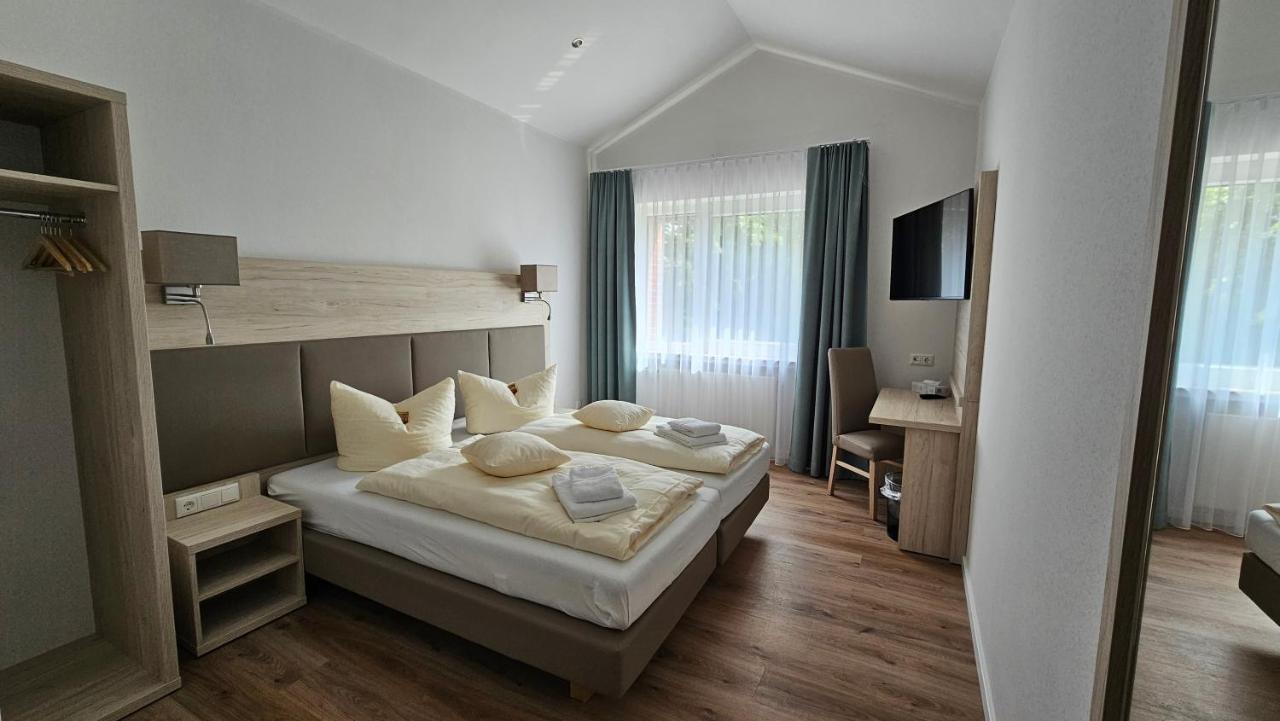 Riverhouse Nordenham Bagian luar foto